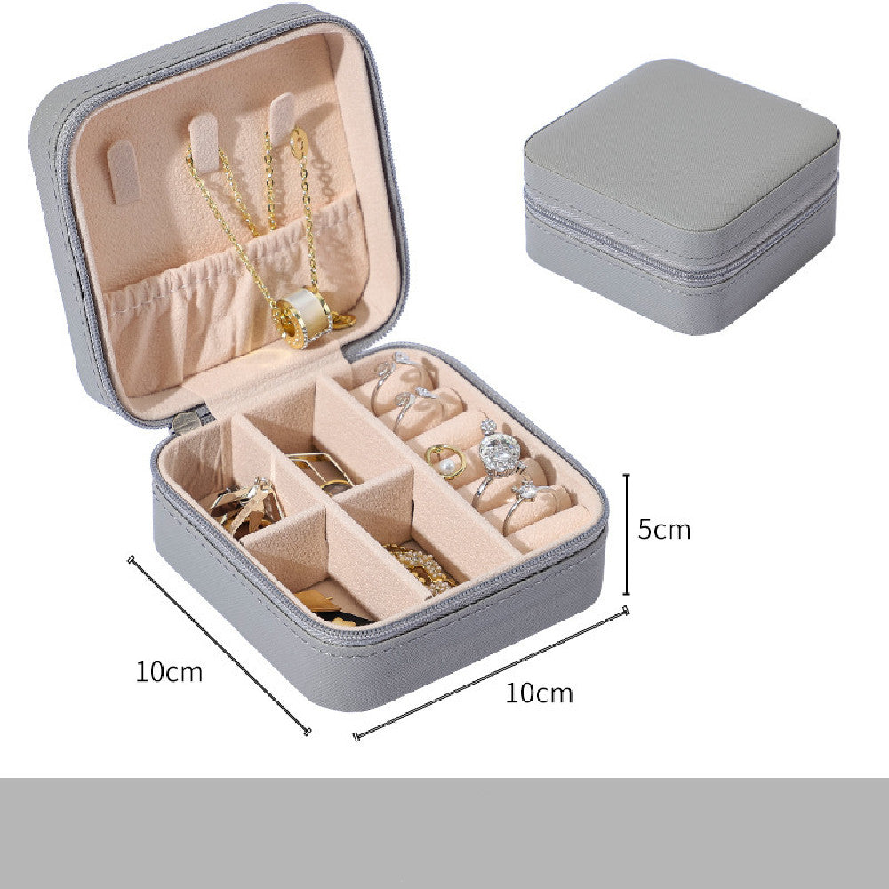 Velvet Travel Jewelry Organizer