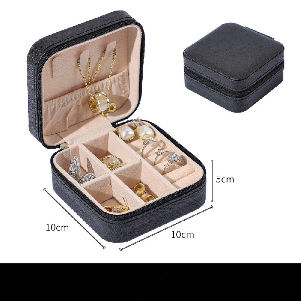 Velvet Travel Jewelry Organizer