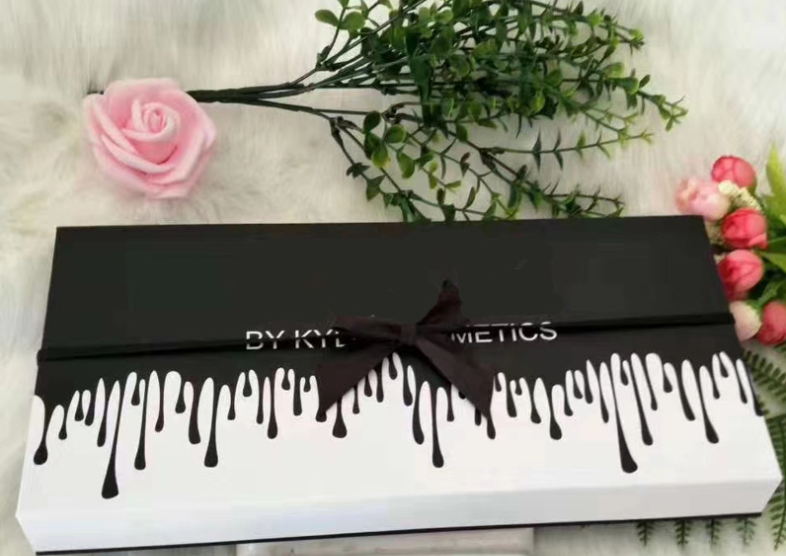 12 Bows Set of Liquid Lipstick Lip Gloss